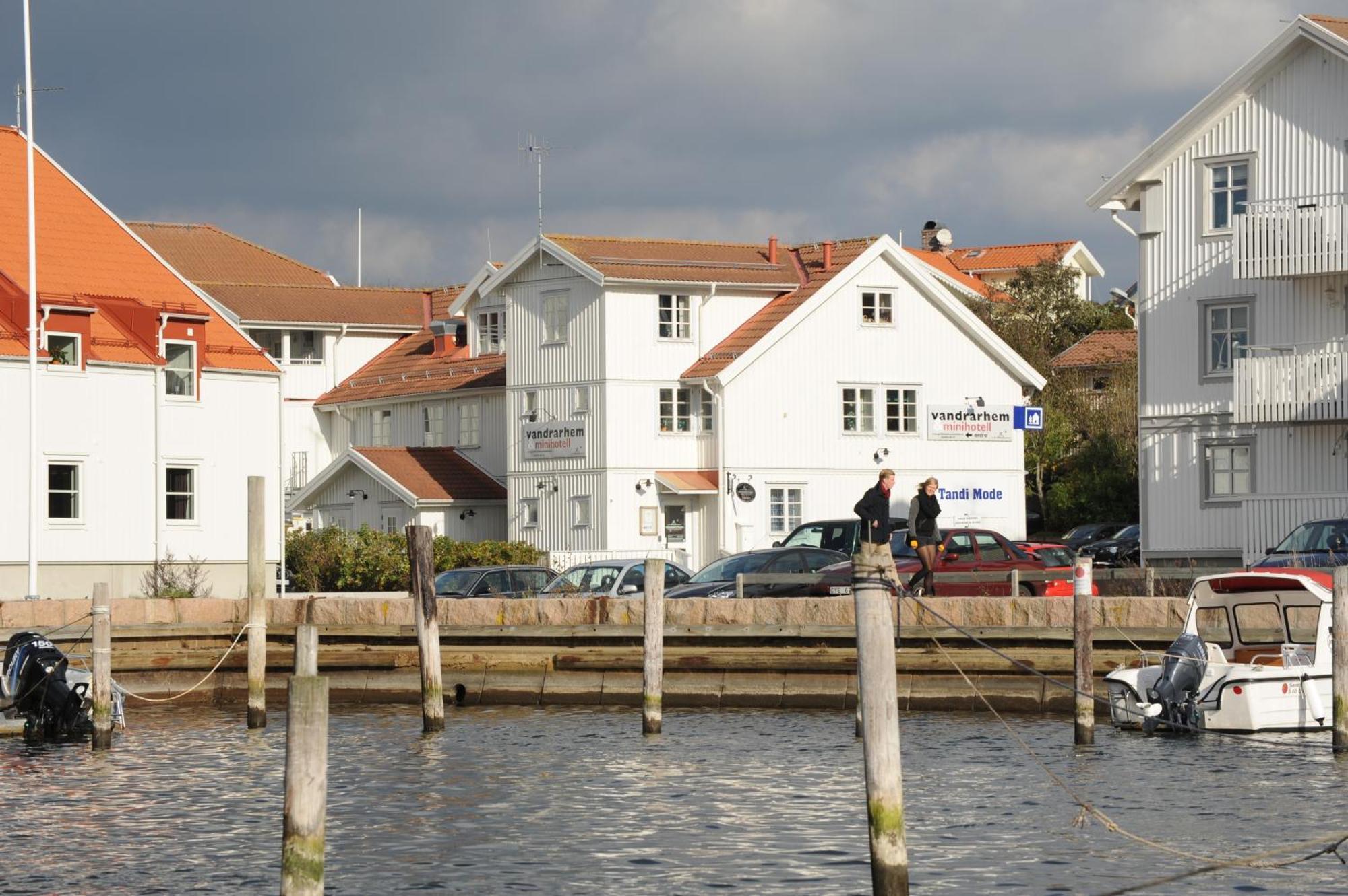 Grebbestads Vandrarhem Exterior photo